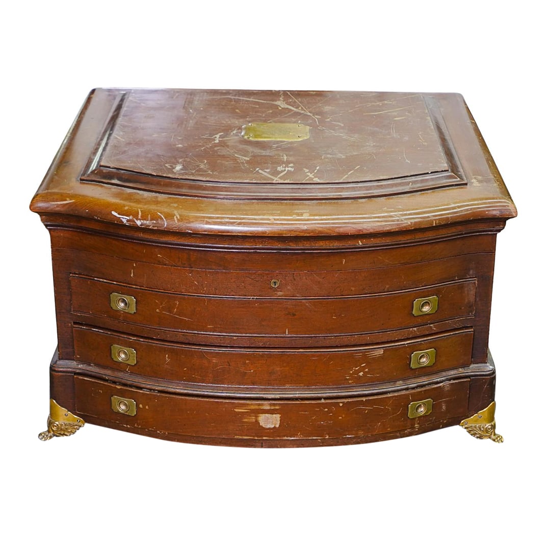 Antique Wooden Presentation Chest (1 of 10)