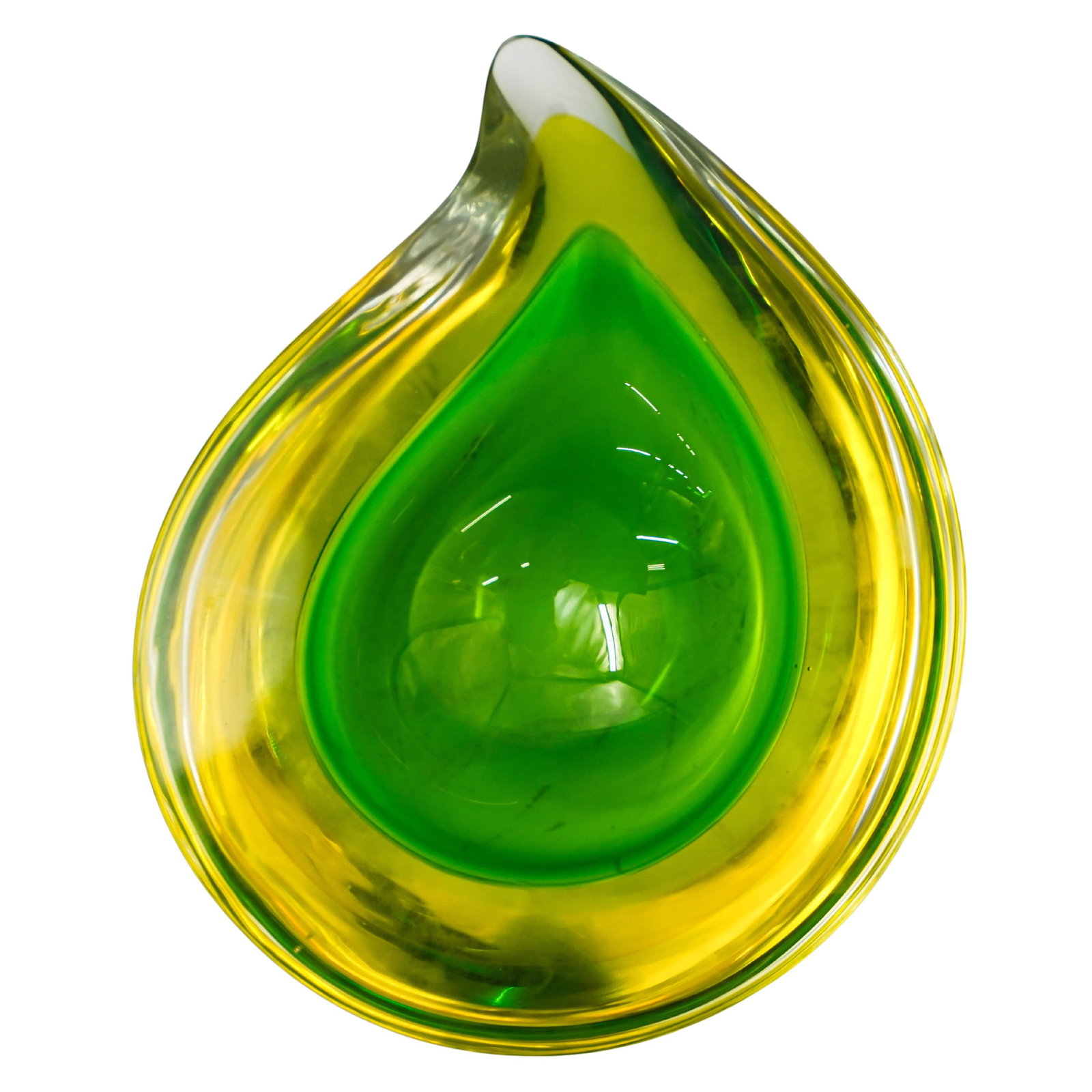 Vintage Murano Glass Sommerso Bowl: Vintage Murano Glass Sommerso Bowl 1960, Italy The Murano glass geode bowl features a tear-drop shape with a vibrant green interior encased in clear and yellow glass. H: 2 1/4" W: 7" L: 2 1/2"
