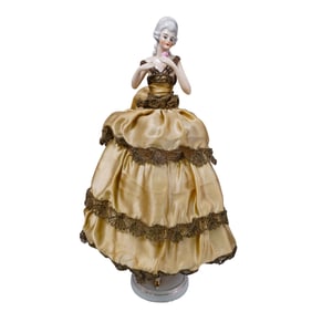 Antique Boudoir Doll Figure Table Lamp