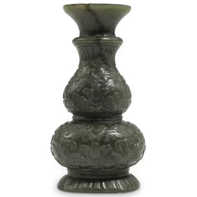 Chinese Qing Dynasty Spinach Jade Double Gourd Vase