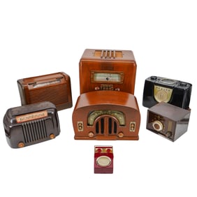 (7 Pc) Vintage Zenith Philco and Goodyear Radios