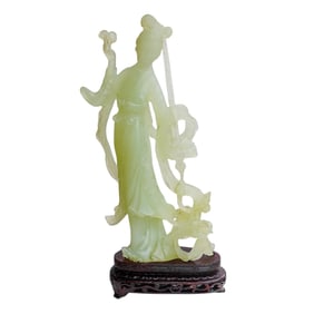 Chinese Carved Jade Quan Yin Figurine w/ Box