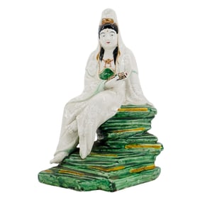 Vintage Chinese Porcelain Guan Yin Figurine