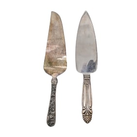 (2 Pcs) Godinger & Sheffield England by Hunt Silver Co Pie Servers