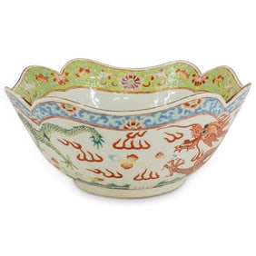 Antique Chinese Famille Rose Porcelain Dragon Bowl