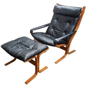 Mid-Century Siesta Style Leather Lounge Chair And Ottoman