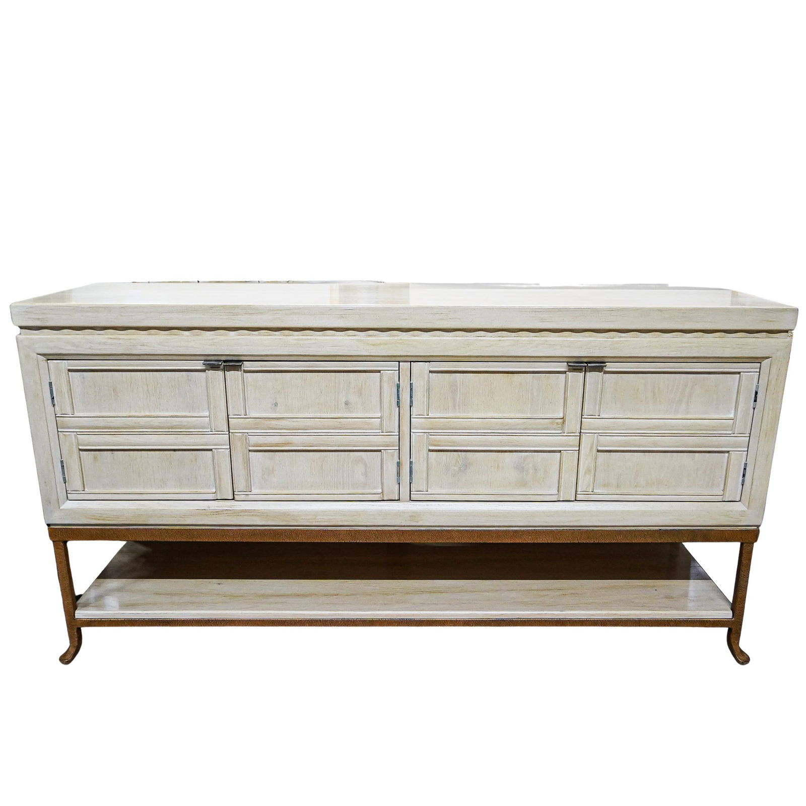 Modernist Henderon Limed Oak Dresser: Modernist Henderon Limed Oak Dresser20th Century, United StatesThis modernist dresser by Henredon features a limed oak finish with clean architectural lines and a refined neutral palette. The two fron