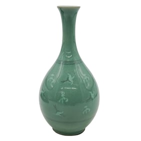 Korean Celadon Crackle Porcelain Crane Vase