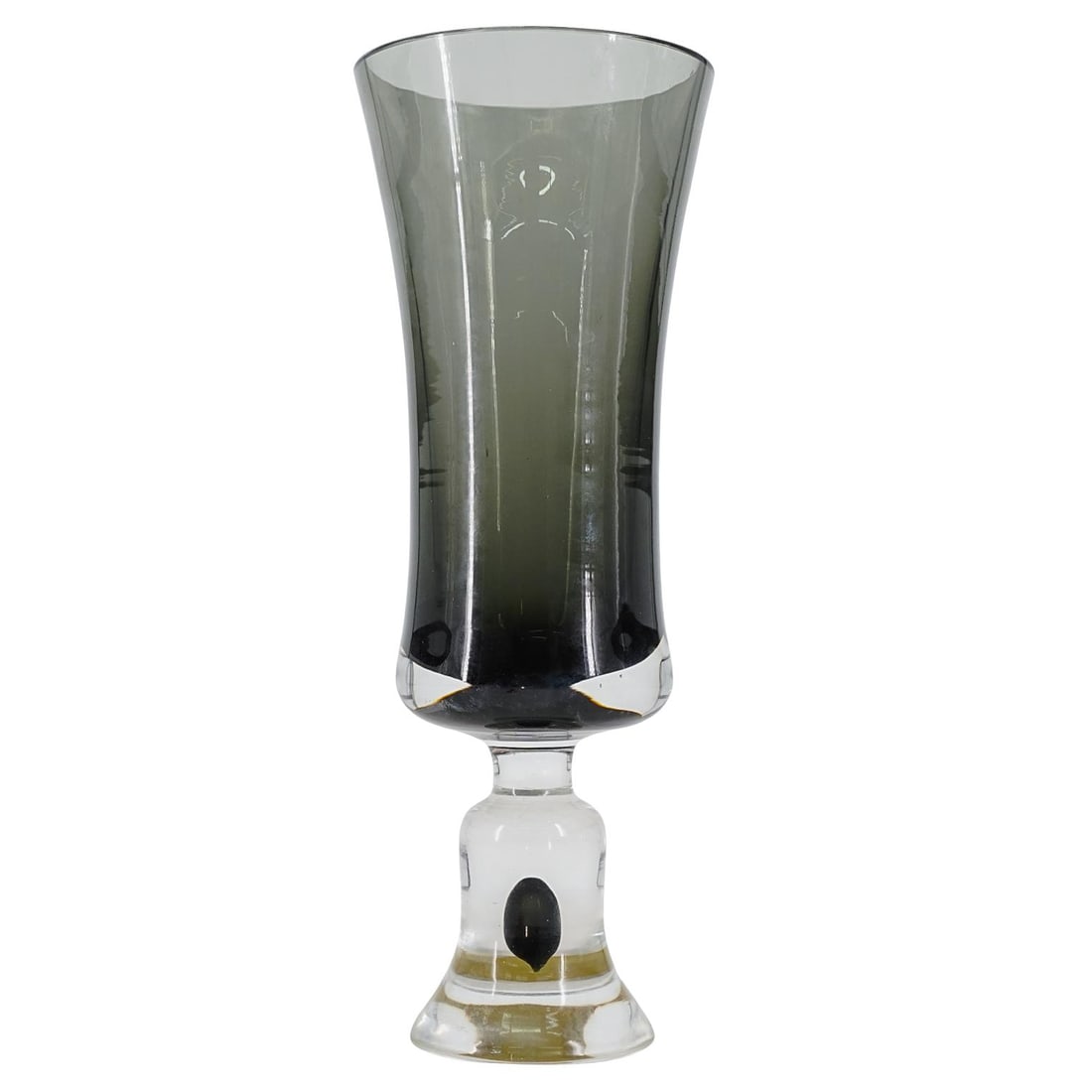 Cenedese Murano Art Glass Vase: Cenedese Murano Art Glass Vase 20th century, Italy Murano art glass vase with a flared trumpet shape. It features a deep black body with a smooth, glossy finish, and a clear glass base. The back is si