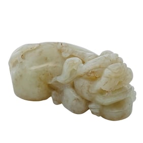 Chinese Qing Dynasty Jade Foo Dog Carving