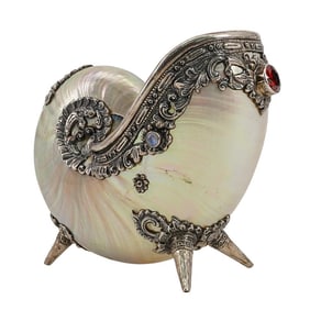 Sterling Silver and Gemstone Pearlescent Nautilus Shell
