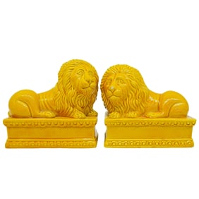 Pair of R. Costa Bassano Italian Ceramic Lion Figurines