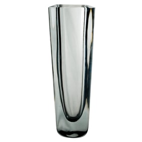 Stromberg Swedish Art Glass Vase