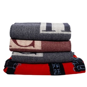 (4 Pcs) Carolina Herrera Pillowcases & Towel