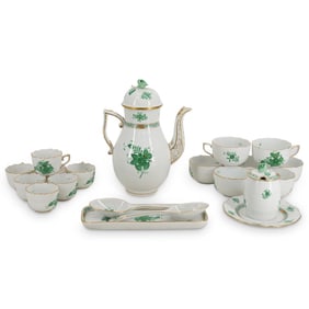 (19 Pc) Herend "Chinese Bouquet Green" Porcelain Set