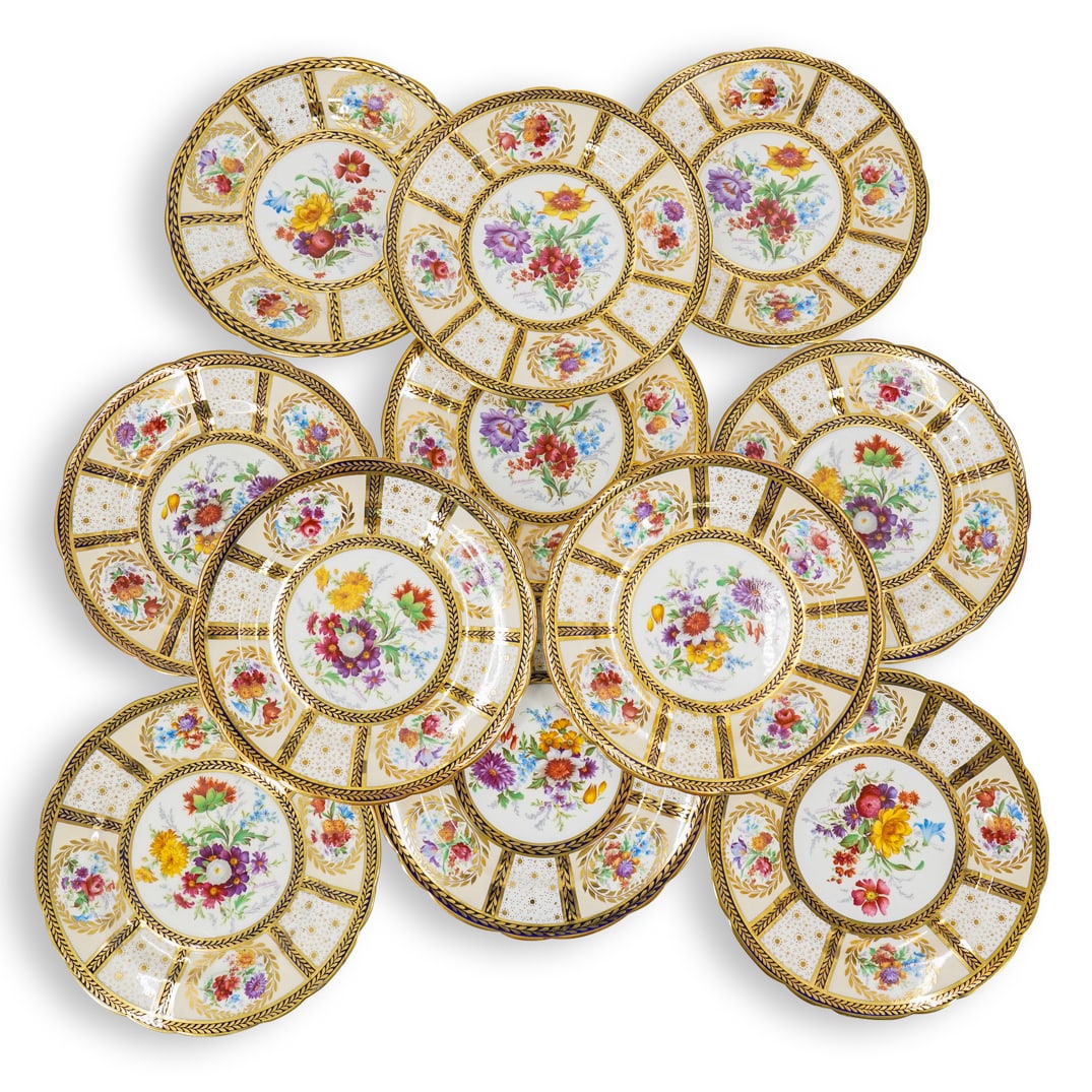 (11 Pc) English Paragon Porcelain Dessert Plates: (11 Pc) English Paragon Porcelain Dessert Plates 20th century, England 11 Pc) English Paragon porcelain dessert plates. In the pattern numbered: #8902, hand painted with floral motifs, and gilt accent