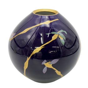 Japanese Signed Porcelain Enameled Vase