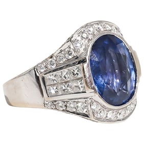 GIA: 18k Gold and 7ct Sapphire and Diamond Ring