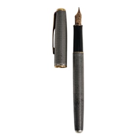 Vintage Parker Sterling "Sonnet" Fountain Pen w/ 18k Gold Nib