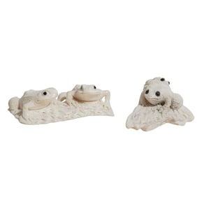 (2Pc) Carved Antler Frog Figurines