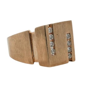 Vintage 14k Gold and Diamond Ring