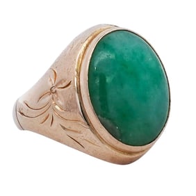 Vintage 18k Gold and Jadeite Ring