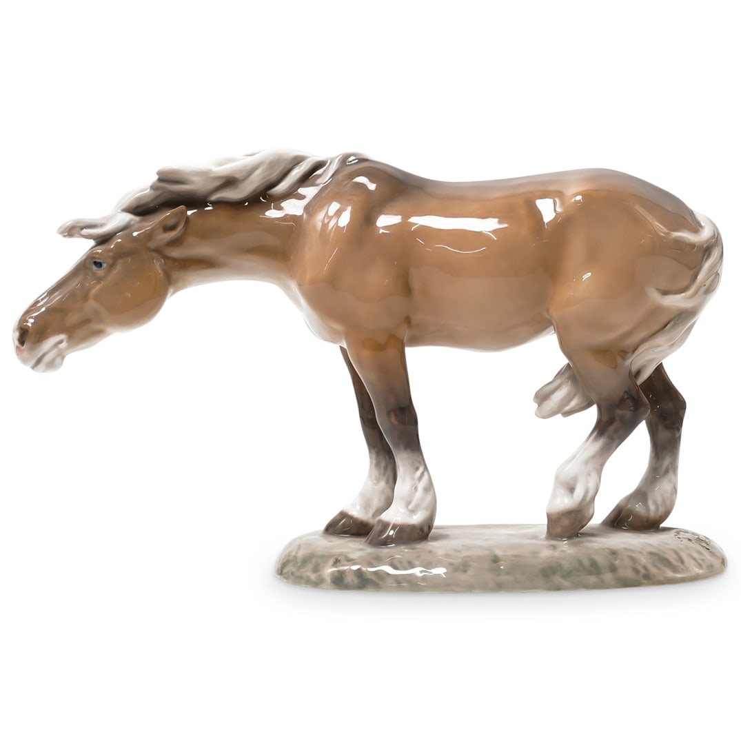 Royal Copenhagen Porcelain "Horse" Figurine Sculpture: Royal Copenhagen Porcelain "Horse" Figurine Sculpture 20th Century, Denmark Royal Copenhagen glazed porcelain horse figurine sculpture. Model number: #1362. Marked with Royal Copenhagen hallmark on th