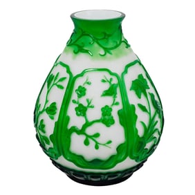 Antique Chinese Peking Glass Vase
