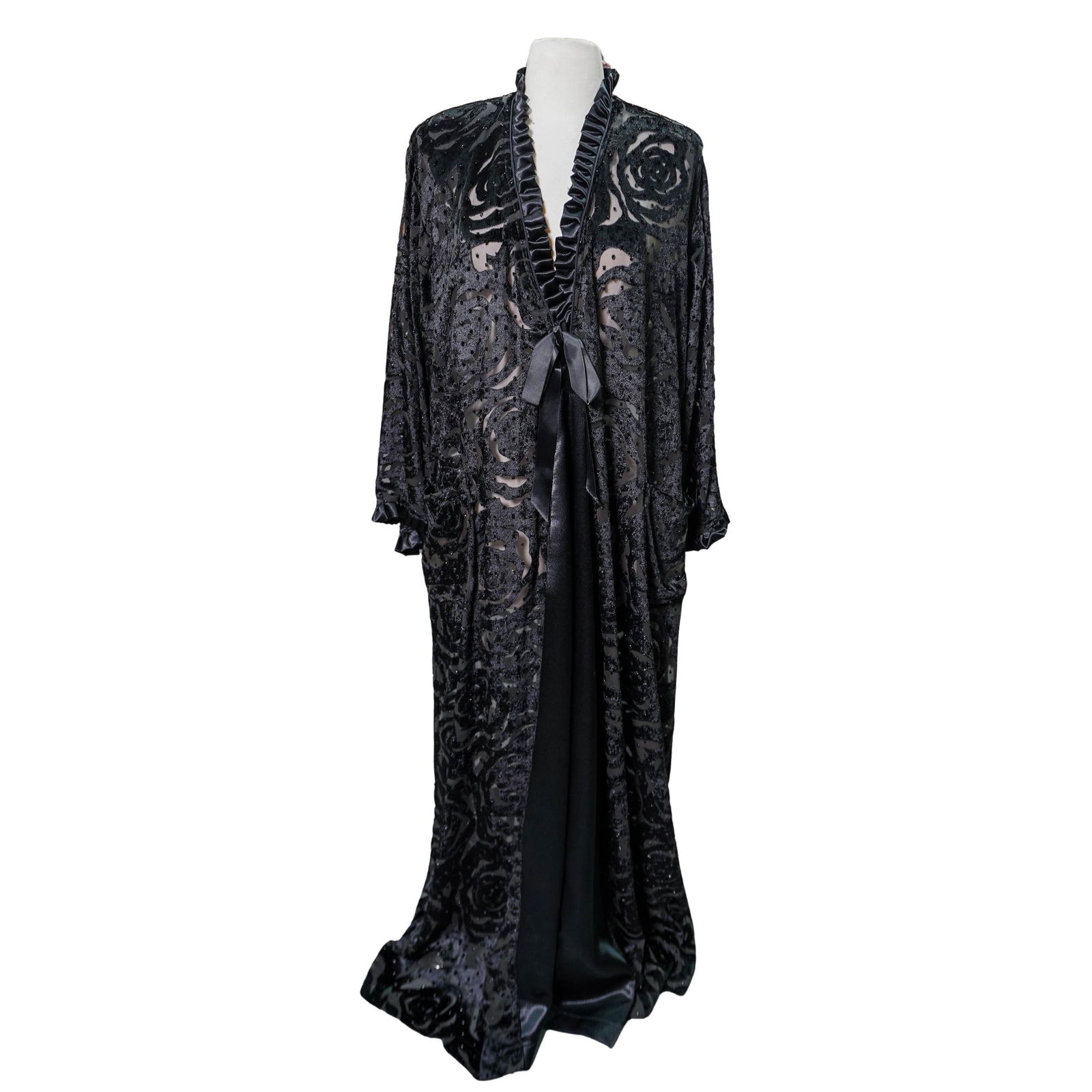 Vintage Neiman-Marcus Black Velvet Floral Lingerie Dressing Gown (1 of 7)
