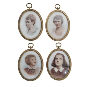 (4 pcs) Signed 1940s Miniature Gilt Portraits