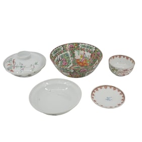 (5 pcs) Chinese Porcelain Bowl Grouping