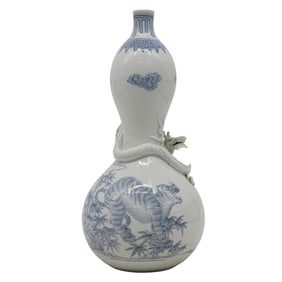 Large Japanese Porcelain Hirado Double Gourd Vase with Wrapped Dragon