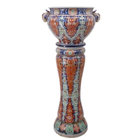 Highly Unusual Japanese Imari Porcelain Two-Piece Matching Jardiniere