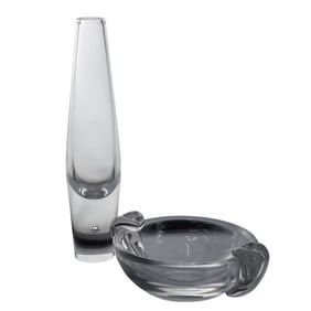(2 pcs) Steuben Glass Table Articles