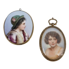 (2 pcs) Hand-Painted Porcelain Cabochon Portraits