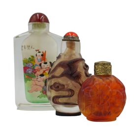 (3 Pc) Vintage Art Glass Bottles Grouping