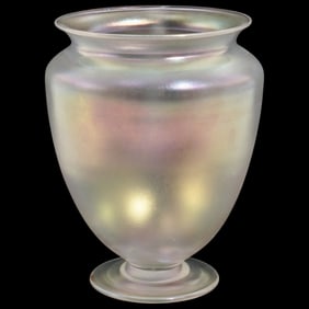 Steuben Verre de Soie Glass Vase