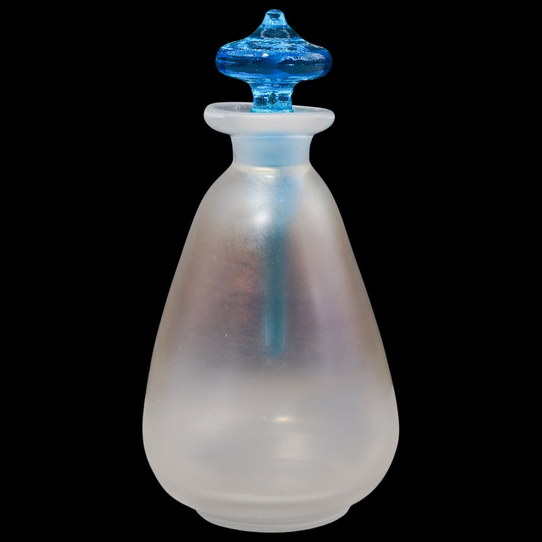Steuben Verre de Soie Perfume Bottle & Celeste Blue Stopper (1 of 4)