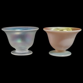(2 Pc) Steuben Iridescent & Verre de Soie Footed Open Salts Cellars