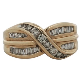 Nelzberg 14K Gold and Diamond Ring