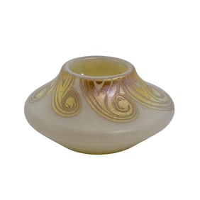 Steuben Glass Gold Aurene Calcite Vase