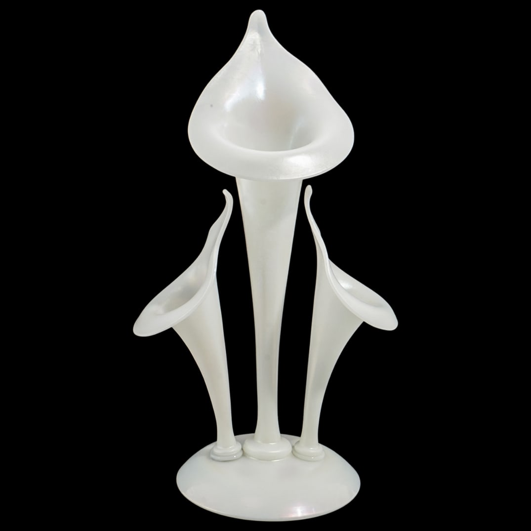 Steuben Glass "Ivrene" Triple Lily Vase (1 of 9)