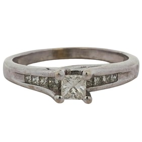 Vintage 14K Gold and Diamond Ring