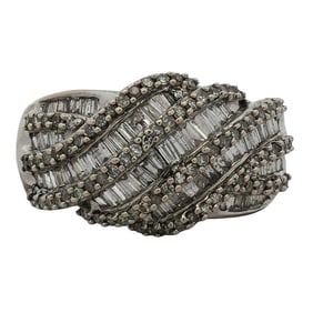 Vintage 14K White Gold and Diamond Baguette Ring