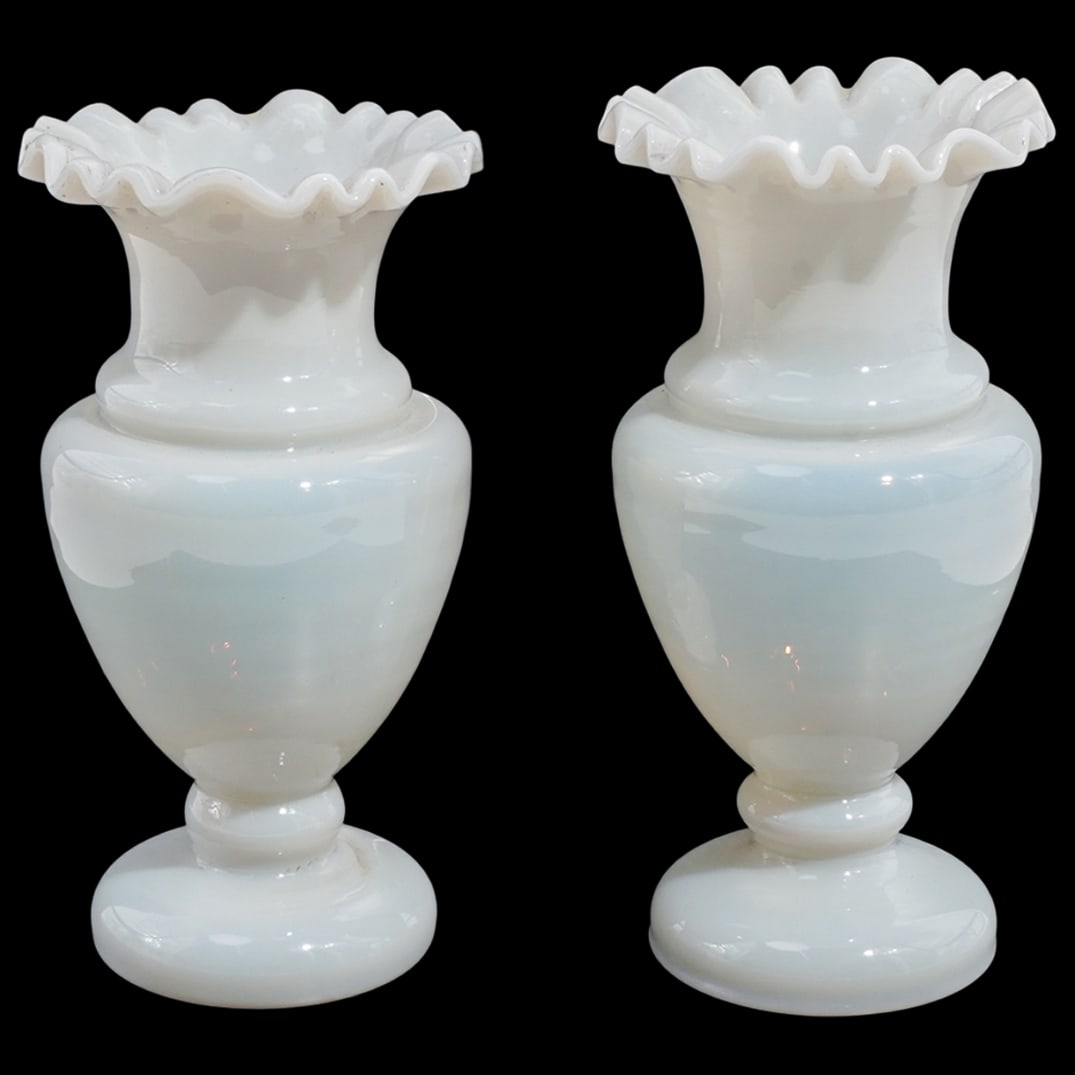 (2 pcs) Art Glass Ruffled Opaline Vases (1 of 7)