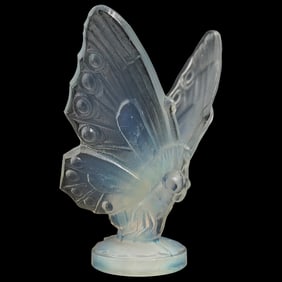 Sabino France Opalescent Glass Butterfly Figurine