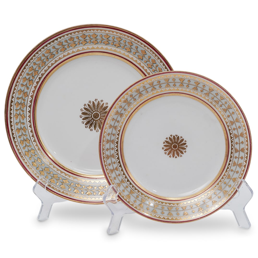 (2 pcs) Russian Imperial Porcelain "Babigon Service" Plates - Ex Bonham's (1 of 7)