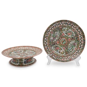 (2 Pc) Chinese Reticulated Rose Medallion Porcelain Dishes