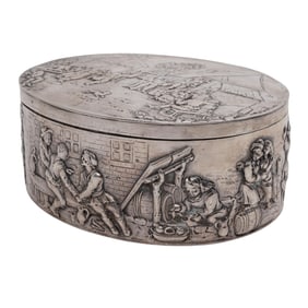 18th Cent German Silver Figural Repousse Box