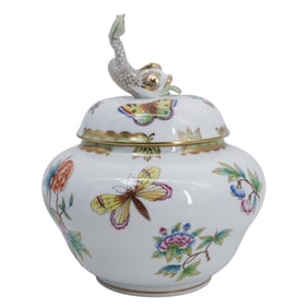 Herend Porcelain “Queen Victoria" Lidded Sugar Bowl